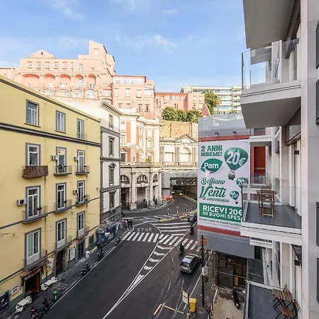 Via Niccolo Tommaseo 4 - 2 Apartment *